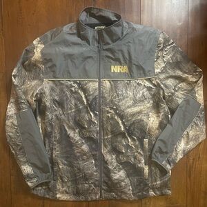 NRA Men's Gray Camouflage jacket size large full zip authentic gear pockets